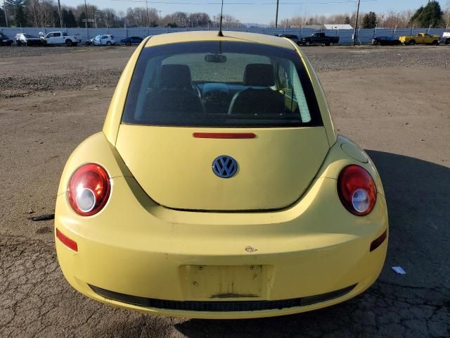 2010 Volkswagen New Beetle