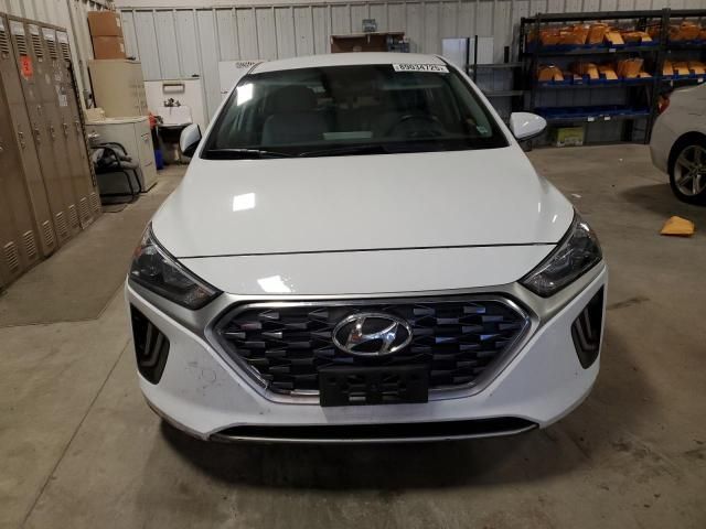 2022 Hyundai Ioniq SE