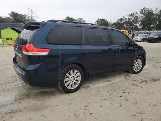 2011 Toyota Sienna XLE