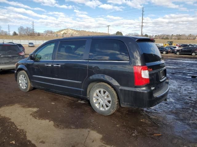 2015 Chrysler Town & Country Touring