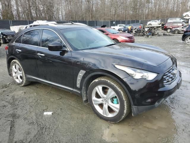 2011 Infiniti FX35