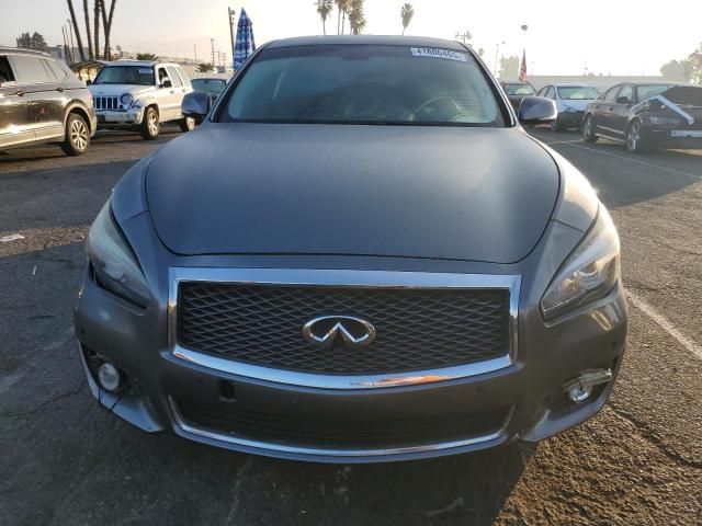 2018 Infiniti Q70 3.7 Luxe