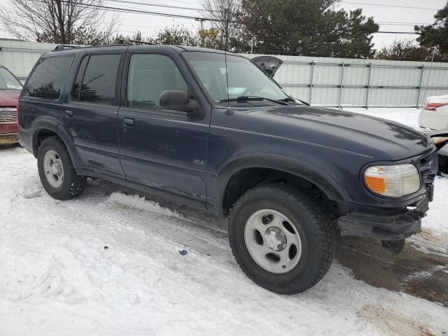 2001 Ford Explorer XLS