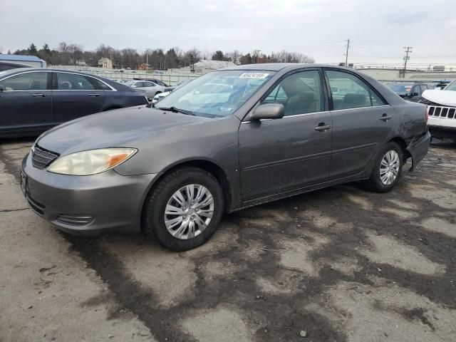 2004 Toyota Camry LE