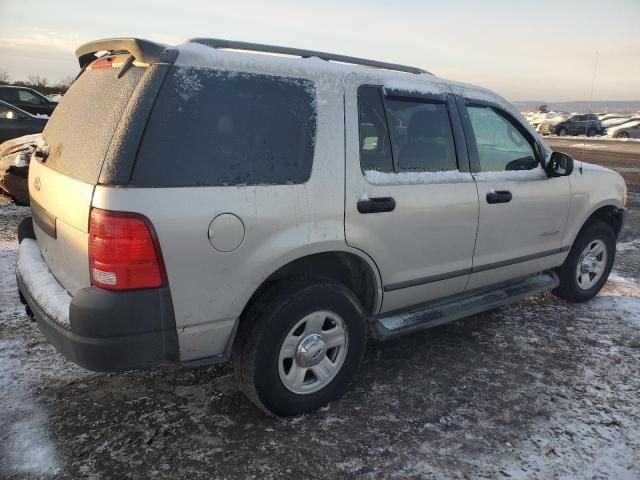 2004 Ford Explorer XLS