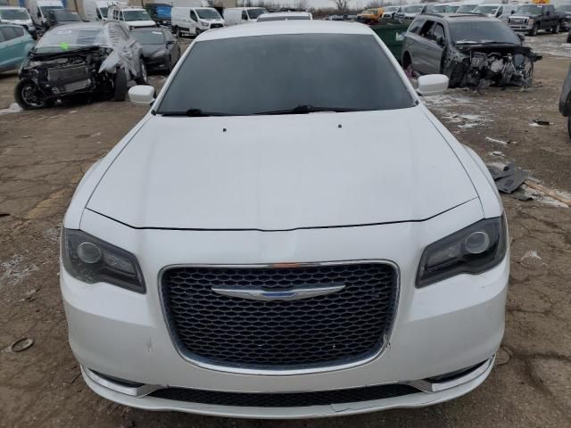 2015 Chrysler 300 Limited