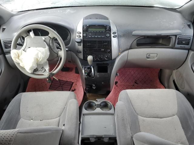 2007 Toyota Sienna CE