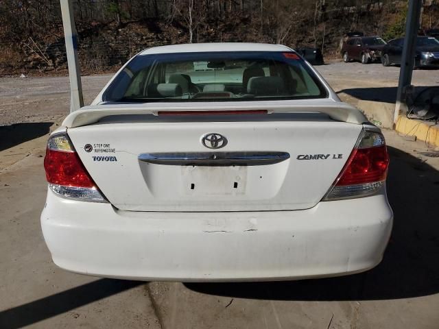 2005 Toyota Camry LE