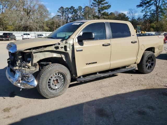 2019 Toyota Tundra Crewmax SR5