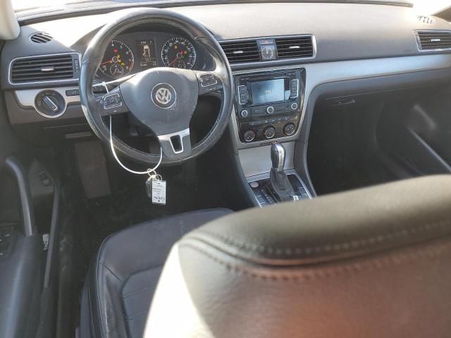 2015 Volkswagen Passat SE