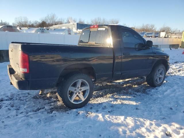 2004 Dodge RAM 1500 ST