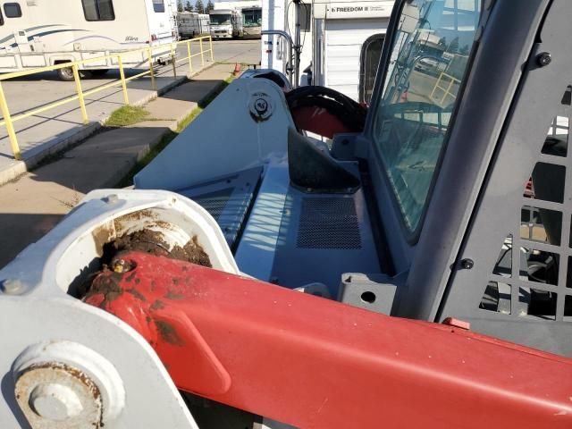 2018 Takeuchi TL12R2