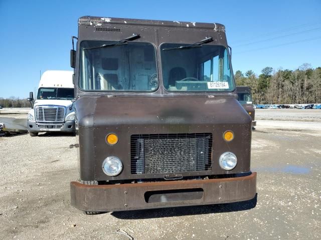 2009 Freightliner Chassis M Line WALK-IN Van