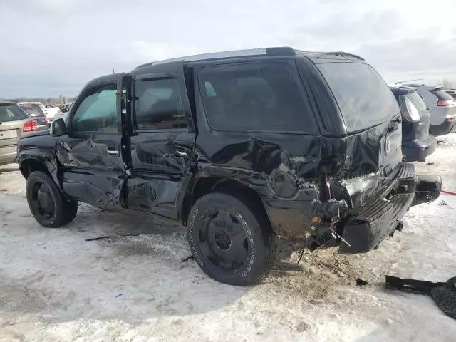 2004 Cadillac Escalade Luxury