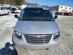 2005 Chrysler Town & Country Limited