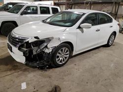 Salvage cars for sale from Copart Eldridge, IA: 2015 Nissan Altima 2.5