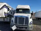 2014 Freightliner Cascadia 113