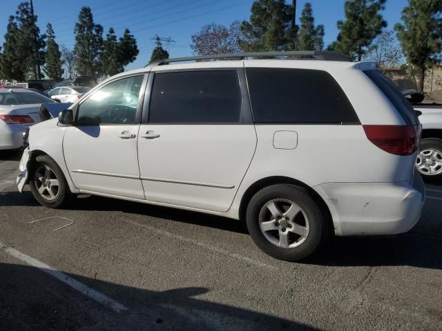 2005 Toyota Sienna CE