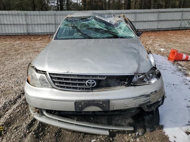 2004 Toyota Avalon XL