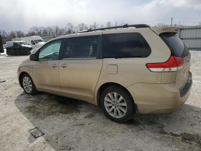 2011 Toyota Sienna XLE