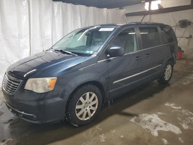 2013 Chrysler Town & Country Touring