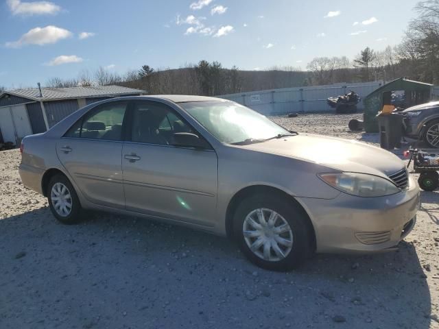 2005 Toyota Camry LE