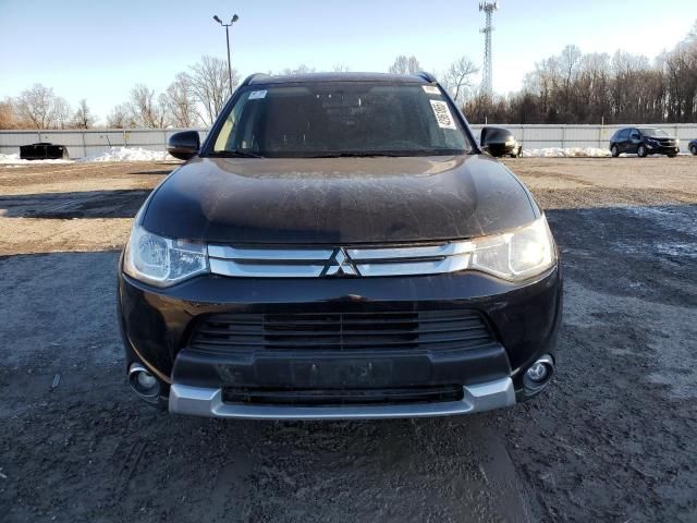 2015 Mitsubishi Outlander SE