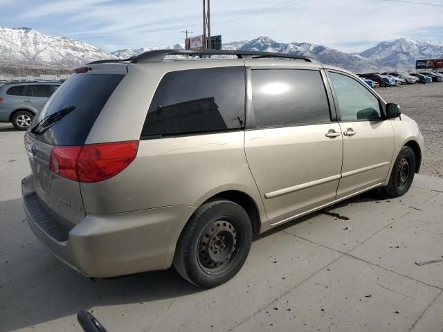 2007 Toyota Sienna CE