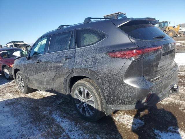 2021 Toyota Highlander XLE