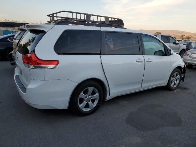 2011 Toyota Sienna XLE