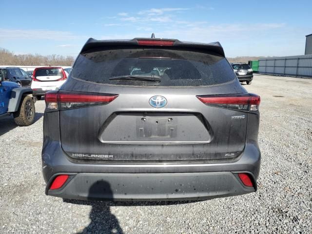 2021 Toyota Highlander Hybrid XLE