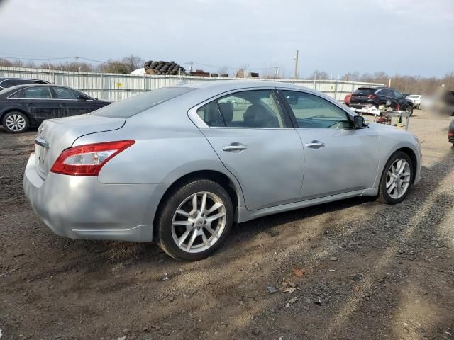 2010 Nissan Maxima S