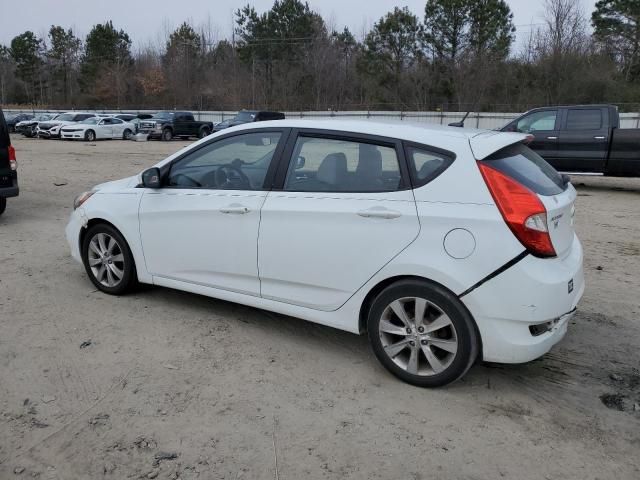 2012 Hyundai Accent GLS