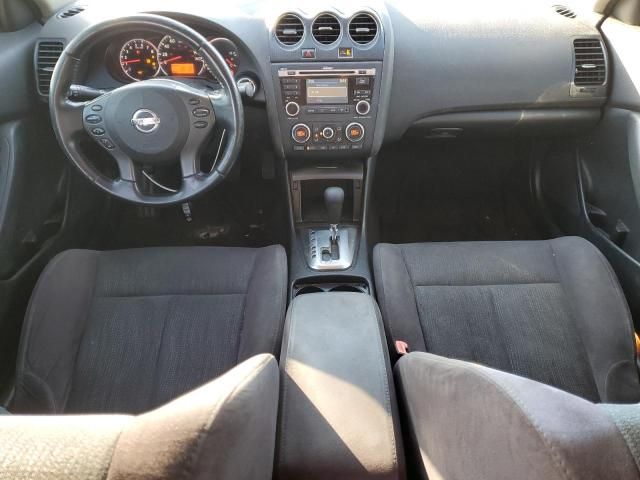 2011 Nissan Altima Base