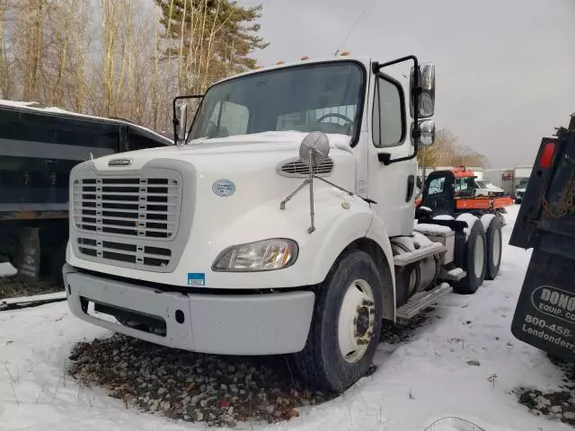 2015 Freightliner M2 112 Medium Duty