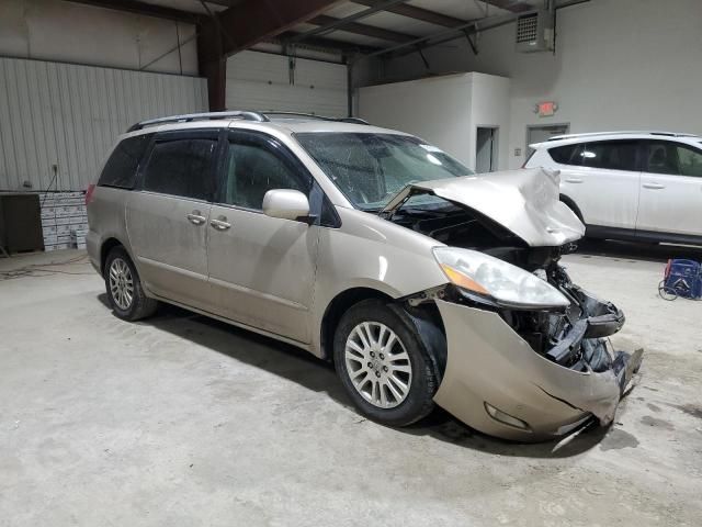 2009 Toyota Sienna XLE