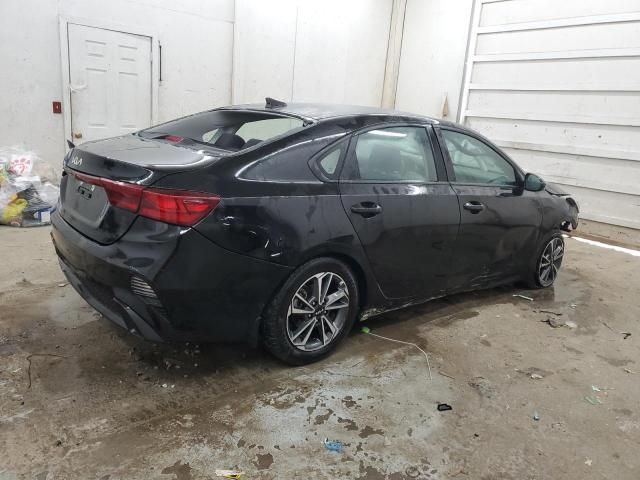 2023 KIA Forte LX