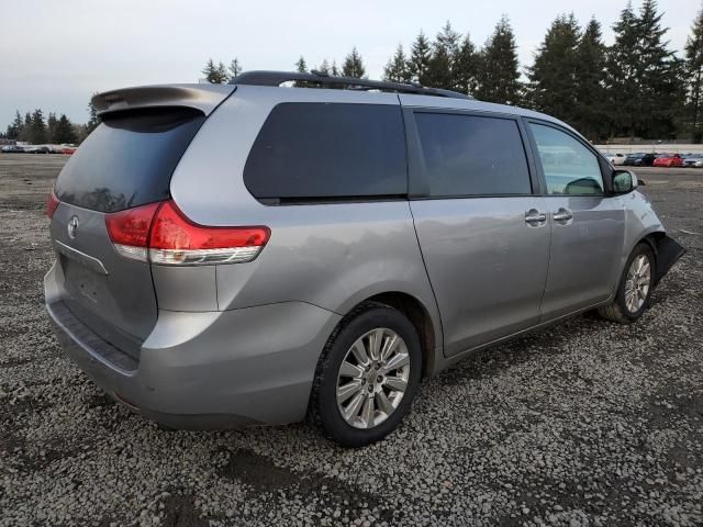 2011 Toyota Sienna XLE