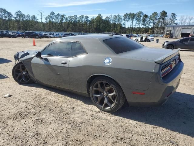 2017 Dodge Challenger SXT