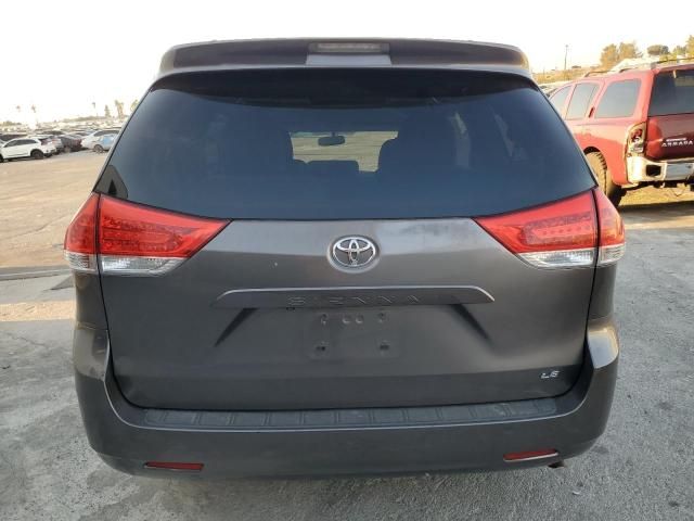 2011 Toyota Sienna LE