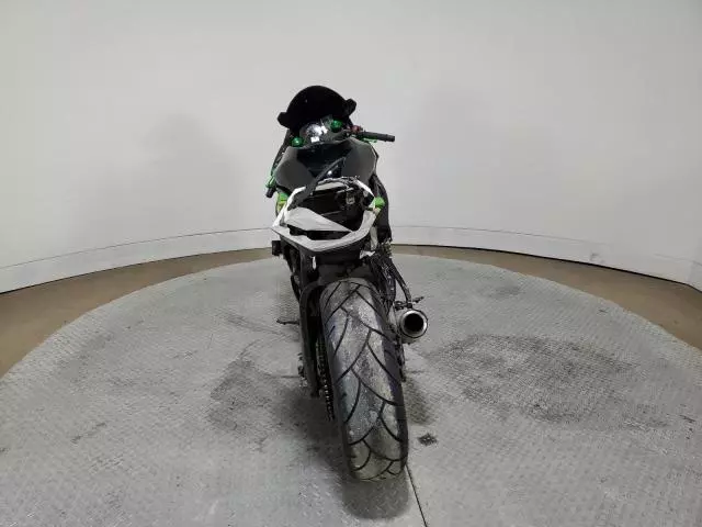 2018 Kawasaki ZX636 E