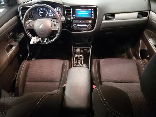 2018 Mitsubishi Outlander SE