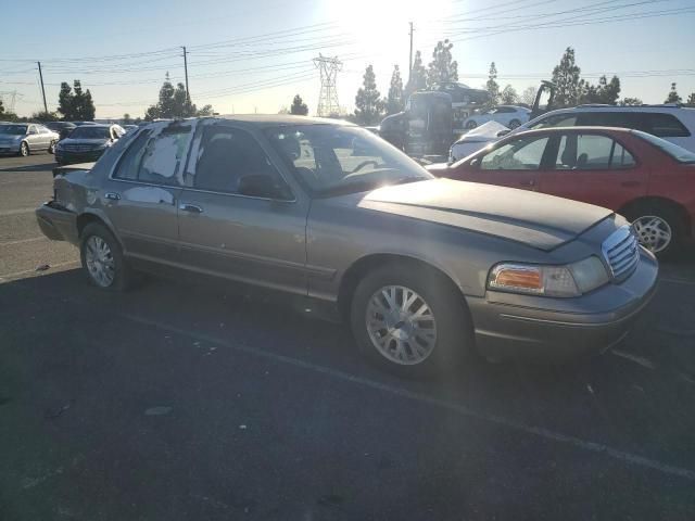 2005 Ford Crown Victoria LX