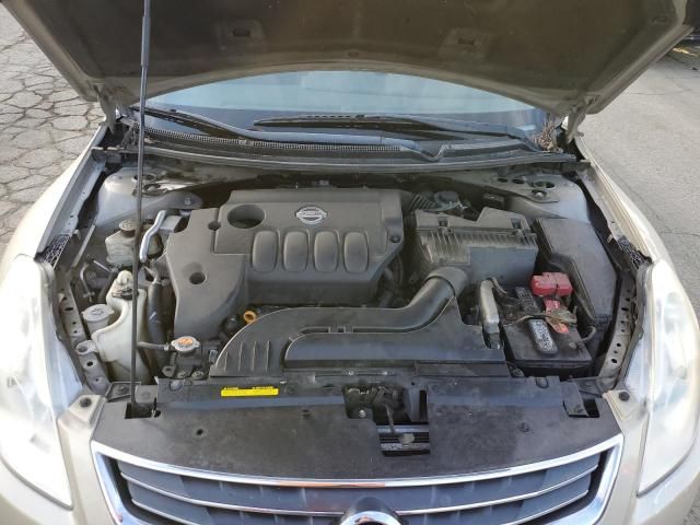 2010 Nissan Altima Base