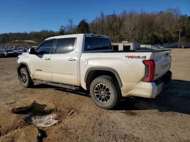 2022 Toyota Tundra Crewmax SR