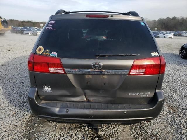 2005 Toyota Sienna XLE