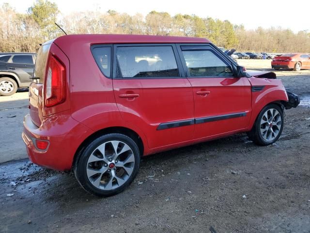 2013 KIA Soul +