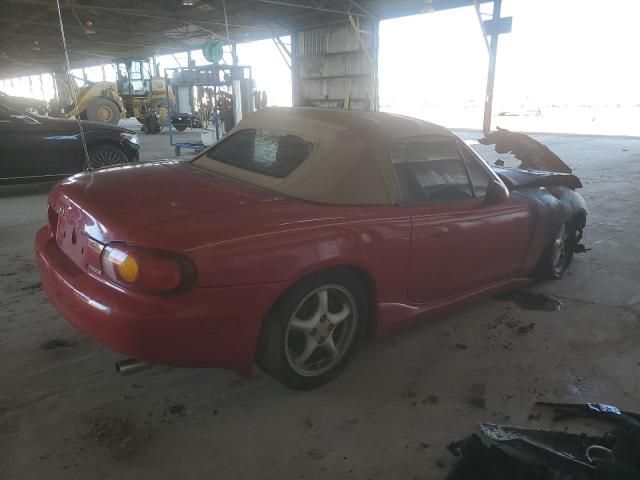 2000 Mazda MX-5 Miata Base