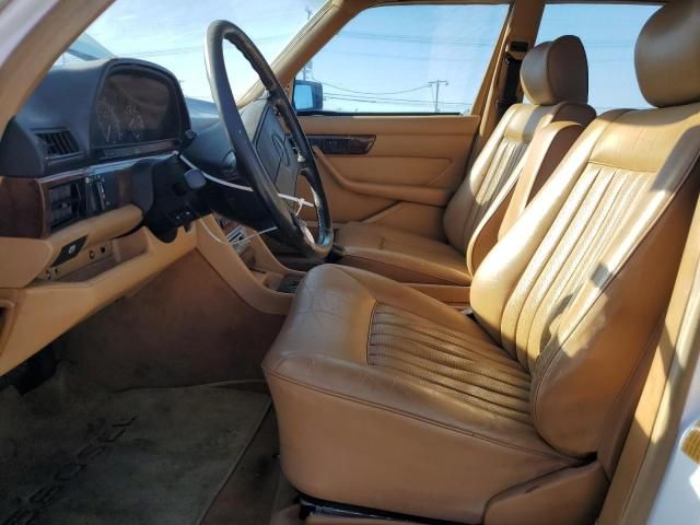 1986 Mercedes-Benz 560 SEL