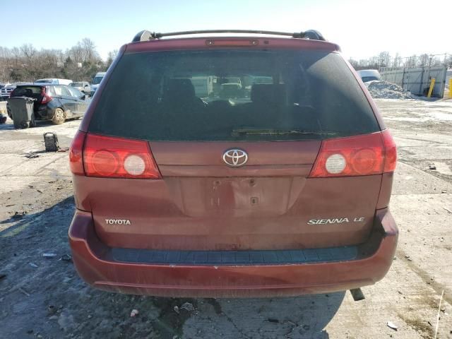 2007 Toyota Sienna LE